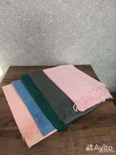 Шарфы и палантины