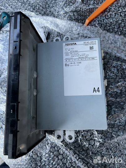 Магнитола на тойота раф4 2021 г