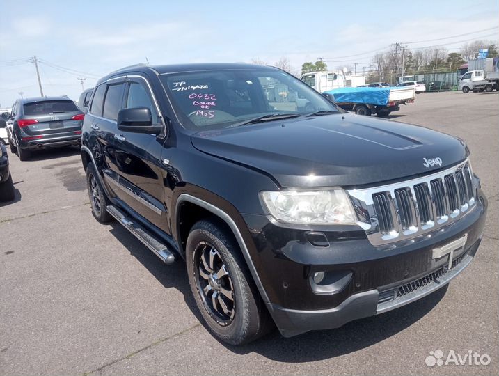 В разбор из Японии Jeep Grand Cherokee WK2 ERB 3.6