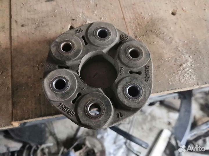 Муфта карданного вала BMW X5 E70