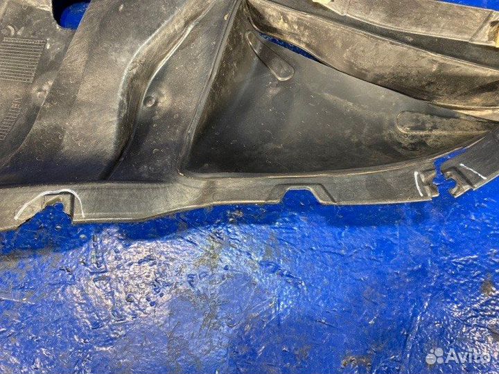 Пыльник бампера передний левый Bmw X5 G05 B57D30C