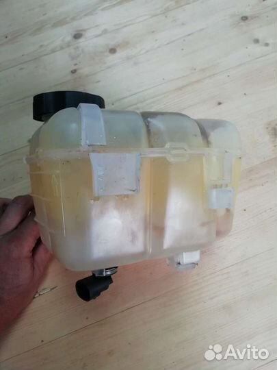 Расширительный бачок opel astra j