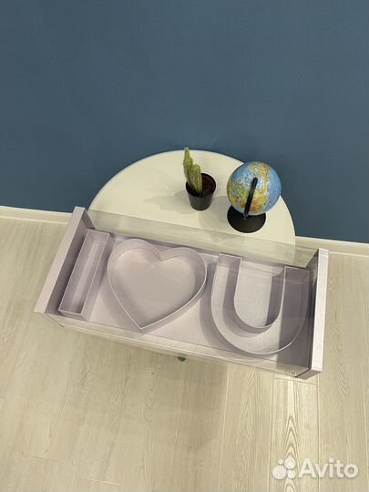 Коробка подарочная для цветов