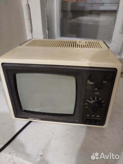 Телевизор черно белый СССР