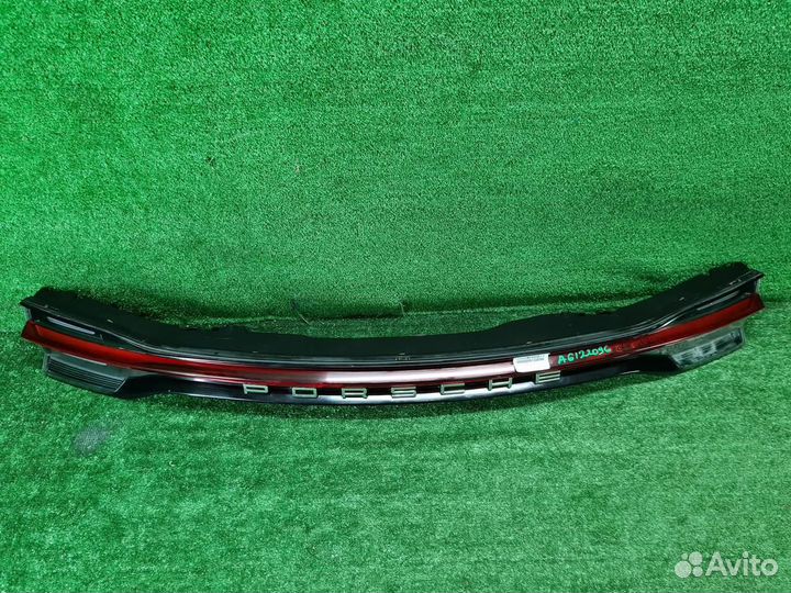 Фонарь задний (стоп сигнал) Porsche Macan