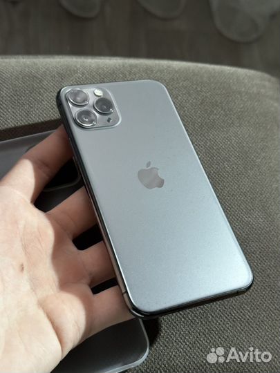 Телефон iPhone 11 pro 512 gb