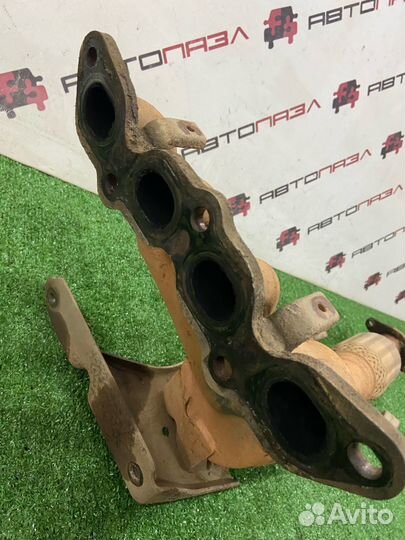 Выпускной коллектор с катализатором Ford Focus 2 1