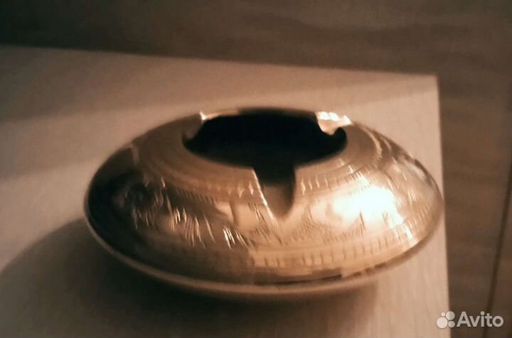 Пепельница латунь