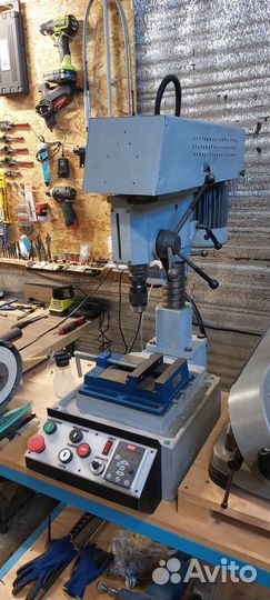 Сверлильный станок 2м112