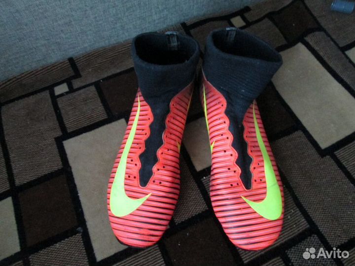 Бутсы nike 38,5 размер