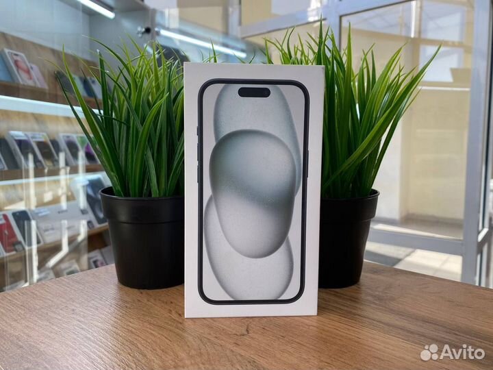 iPhone 15, 128 ГБ