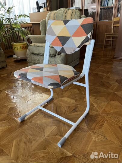 Растущая парта и стул