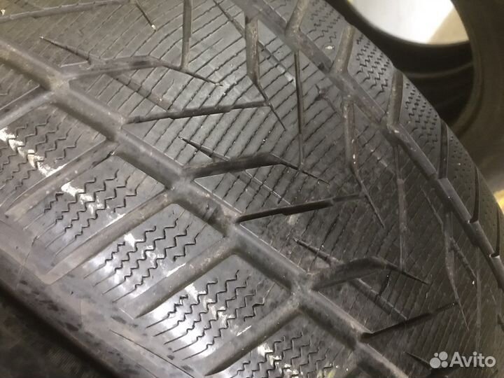 Vredestein Wintrac Xtreme S 235/65 R17