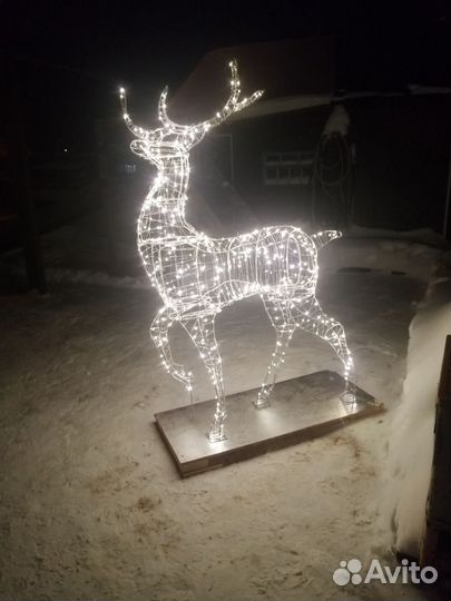 Новогодний олень