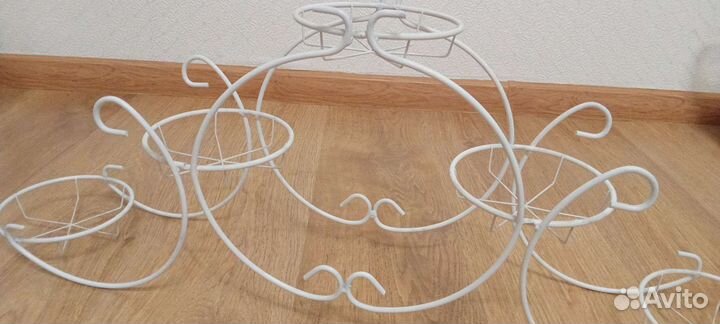 Подставка для цветов на подоконник