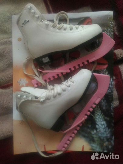 Коньки фигурные Nordway Alice 33размер 21,6 см