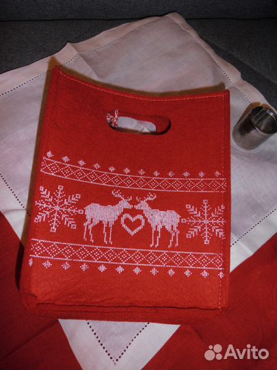 Набор салфеток с кольцами в декор. сумке новый