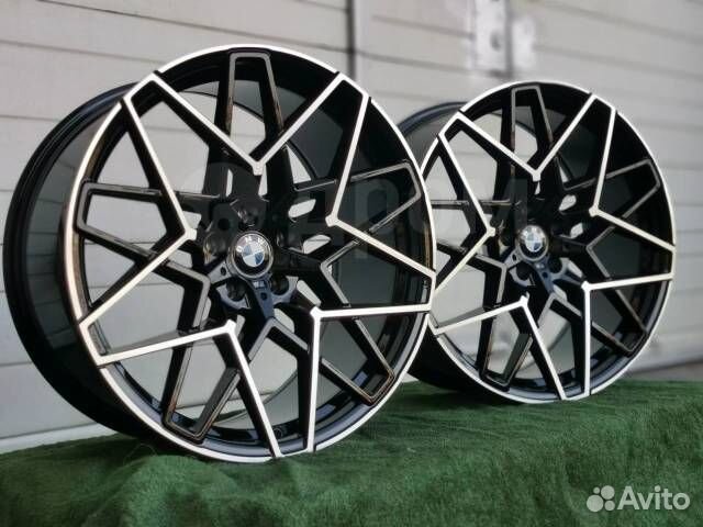 Диск литой разношир. Replica BMW 813m R20 5x112