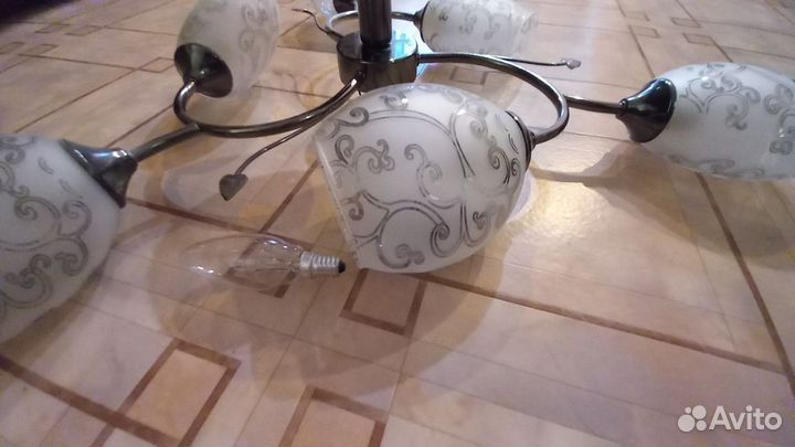 Люстра потолочная