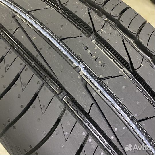 Ikon Tyres Autograph Aqua 3 SUV 225/60 R17