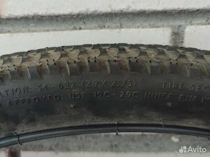 Шина велосипедная 29х2.25