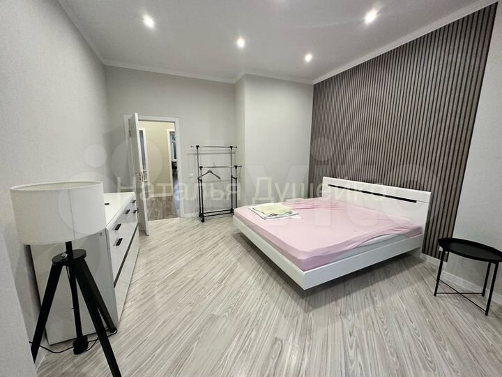 3-к. квартира, 120 м², 5/10 эт.