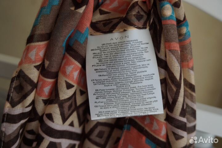 Шарфы и палантины новый