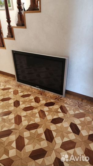Телевизор плазма panasonic