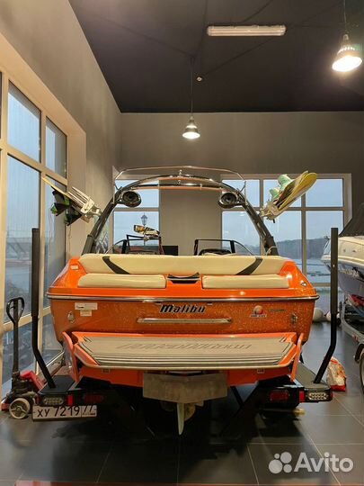 Катер буксировщик Malibu 20 MXZ для вейксерфа