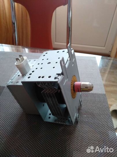 Магнетрон микроволновой печи