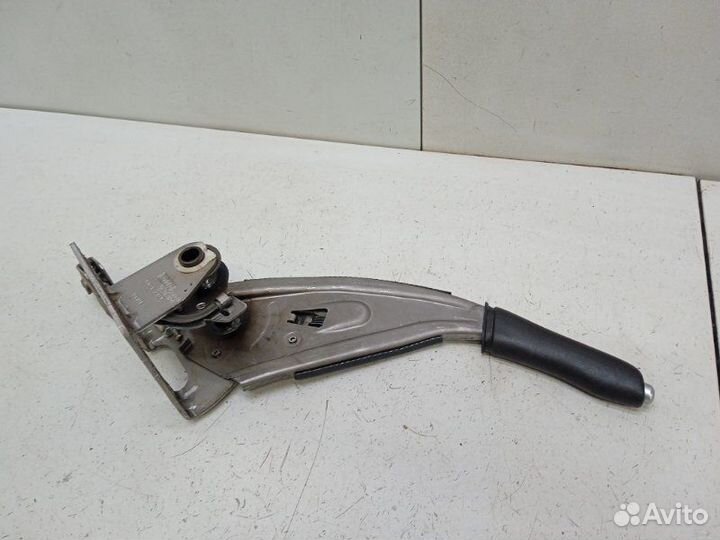 Рычаг стояночного тормоза Land Rover Freelander 2