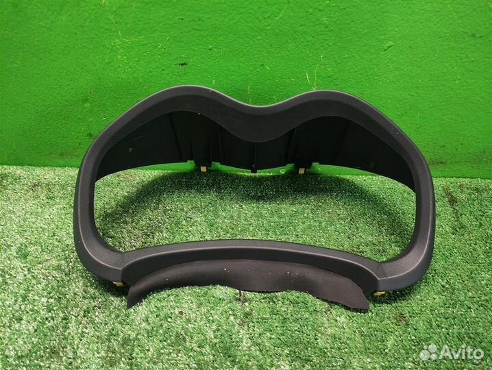 Накладка торпедо Toyota Auris E150 2009