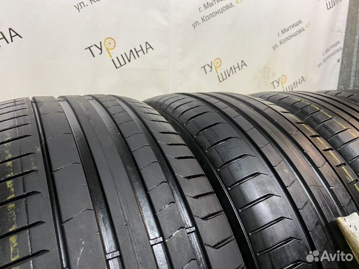 Pirelli P Zero PZ4 255/40 R21 94