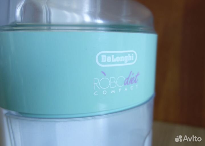 Соковыжималка центробежная Delonghi KC280