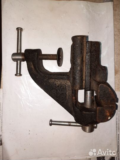 Тиски слесарные СССР