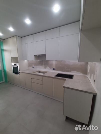 Кухонный гарнитур 