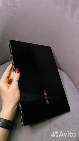 Ноутбук asus ZenBook 13 oled 2022