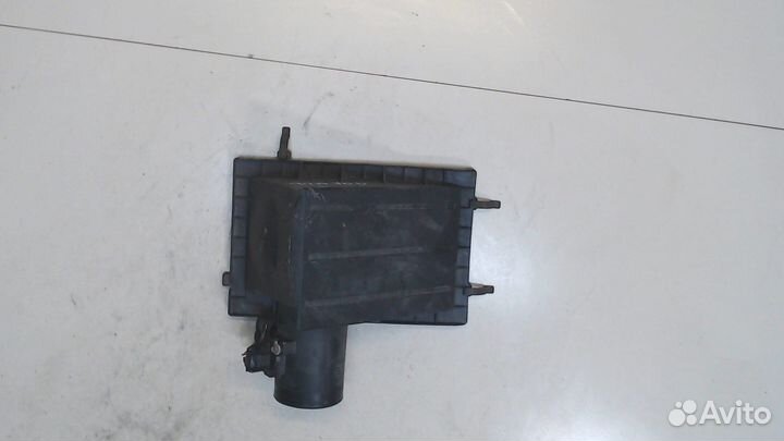 Корпус воздушного фильтра Nissan Navara, 2007