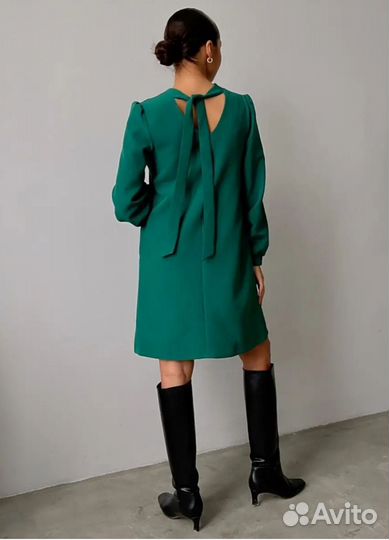 Платье женское изумрудное 50-52 размер