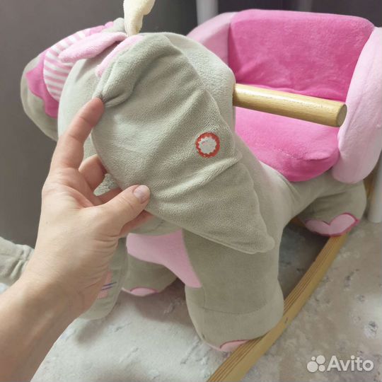 Слон-качалка