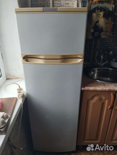 Холодильник бу