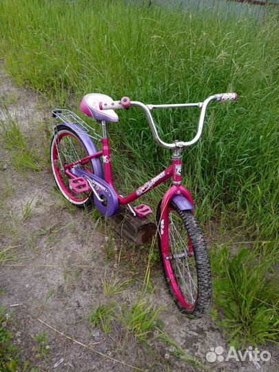Велосипед девчачий розовый