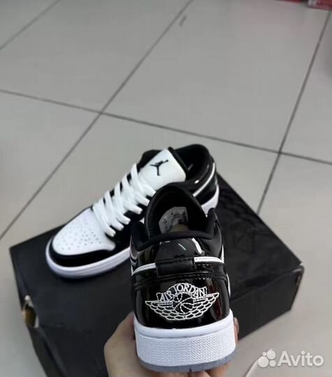 Nike Air Jordan 1 Low 