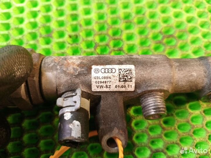 Топливная рампа Volkswagen Passat