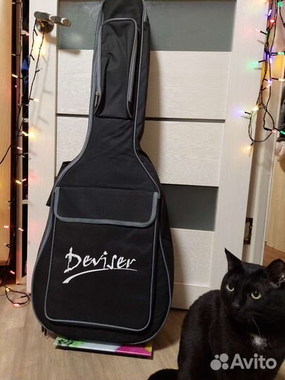 Акустическая гитара