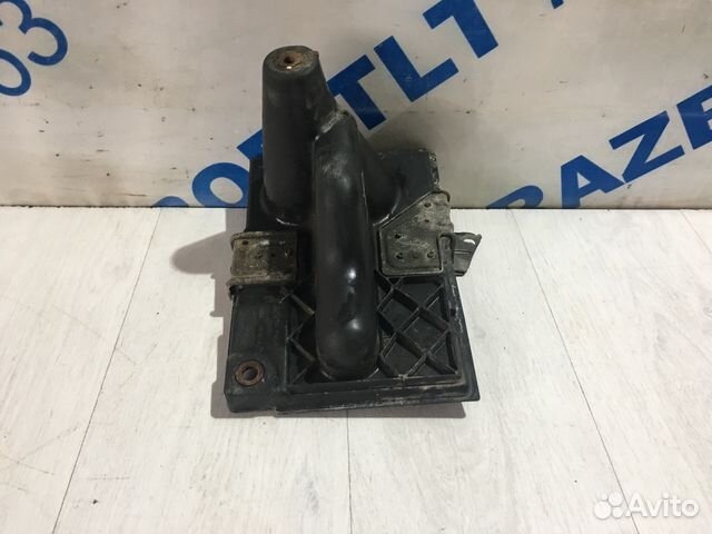 Площадка под аккумулятор infiniti FX35 3.5 ат