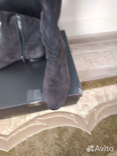 Сапоги зимние натур.замша 38 размер