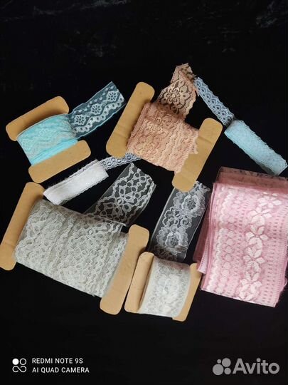 Тесьма, кружева, бахрома