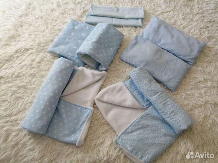 Бортики подушечки и постельные комплекты