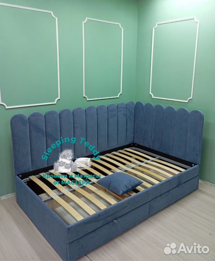 Детская кровать с ящиками